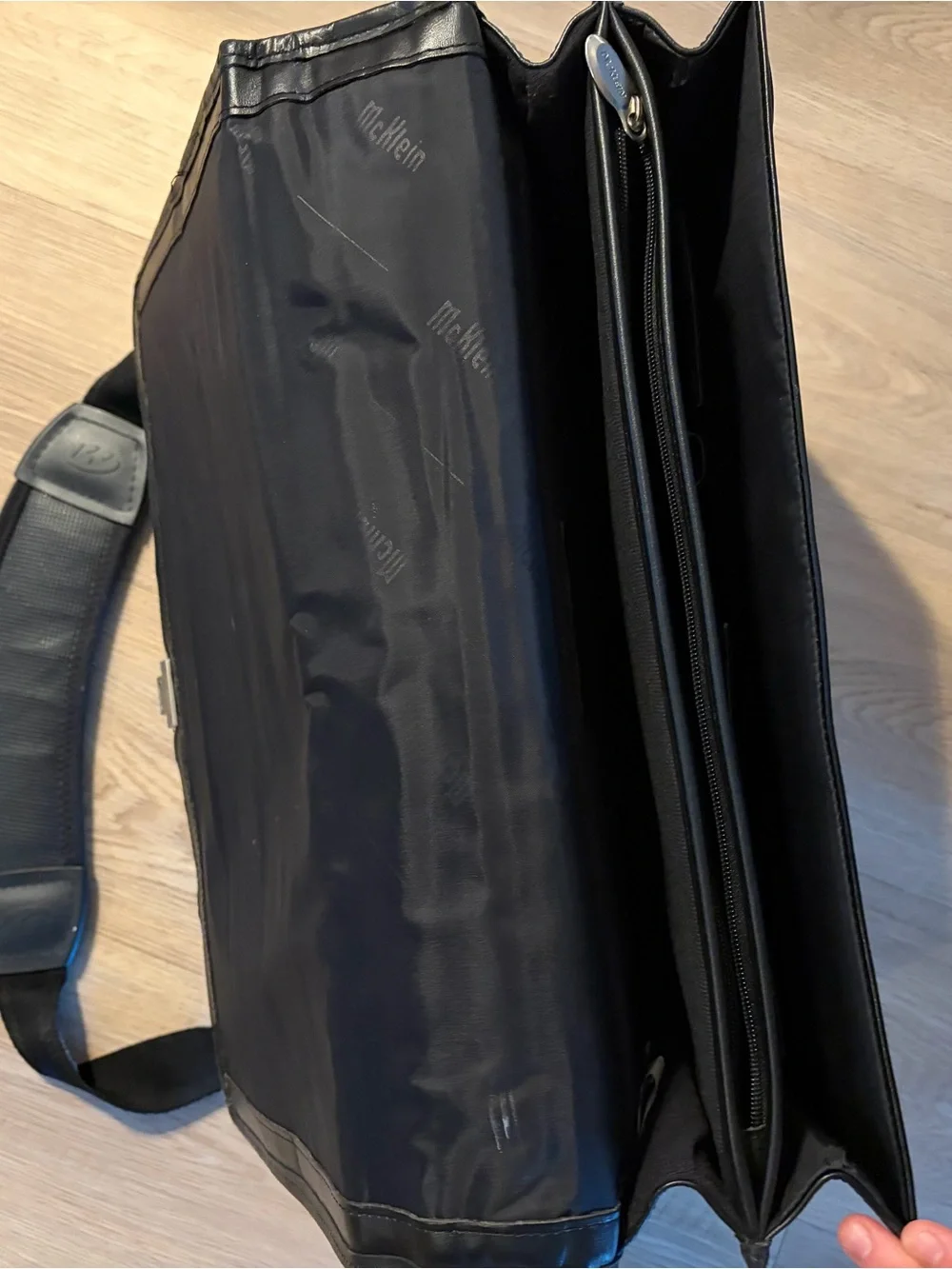 Mcklein professional black